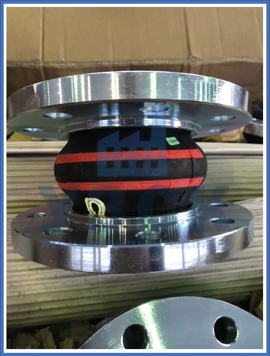 компенсатор резиновый фланцевый в Вологде